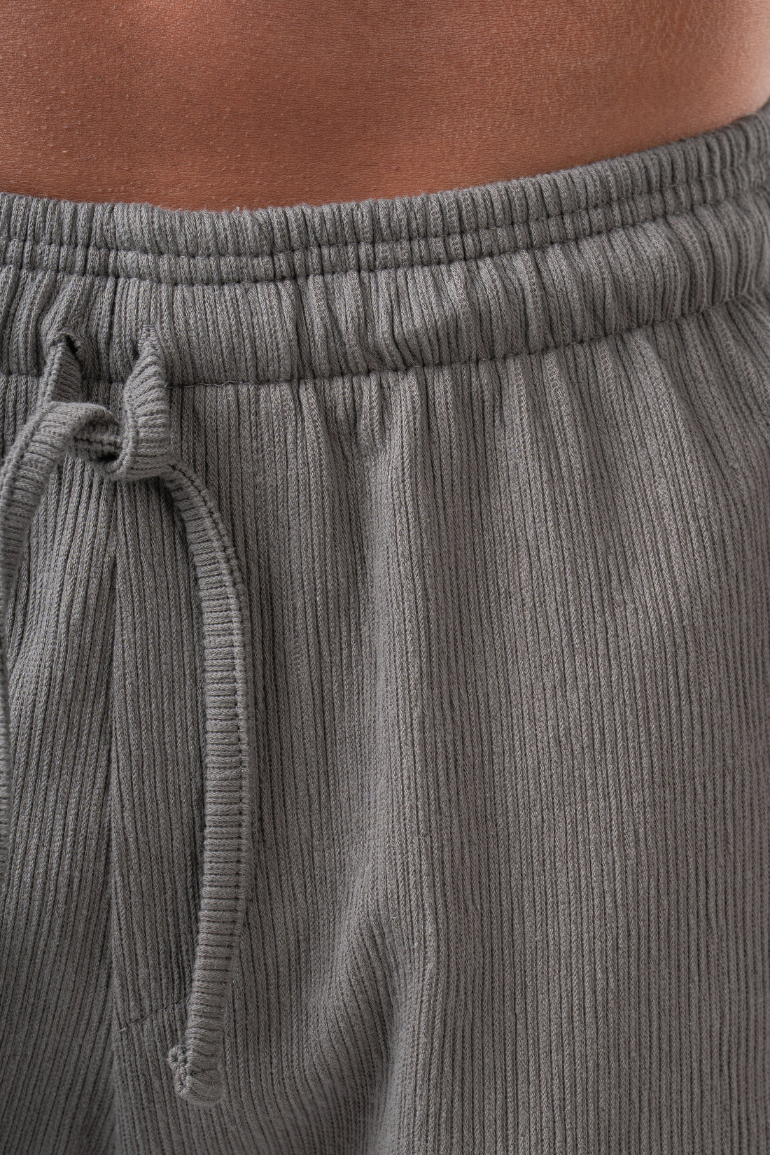 GREY RIDGED SHORT