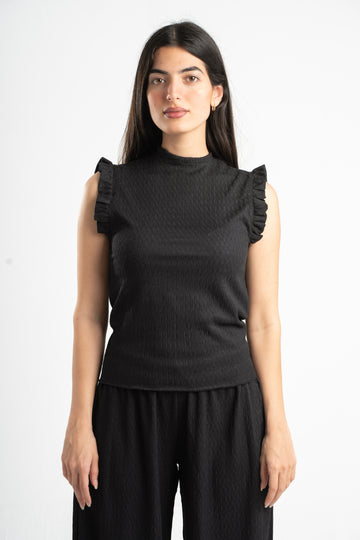 BLACK WRINKLED RUFFLED TOP