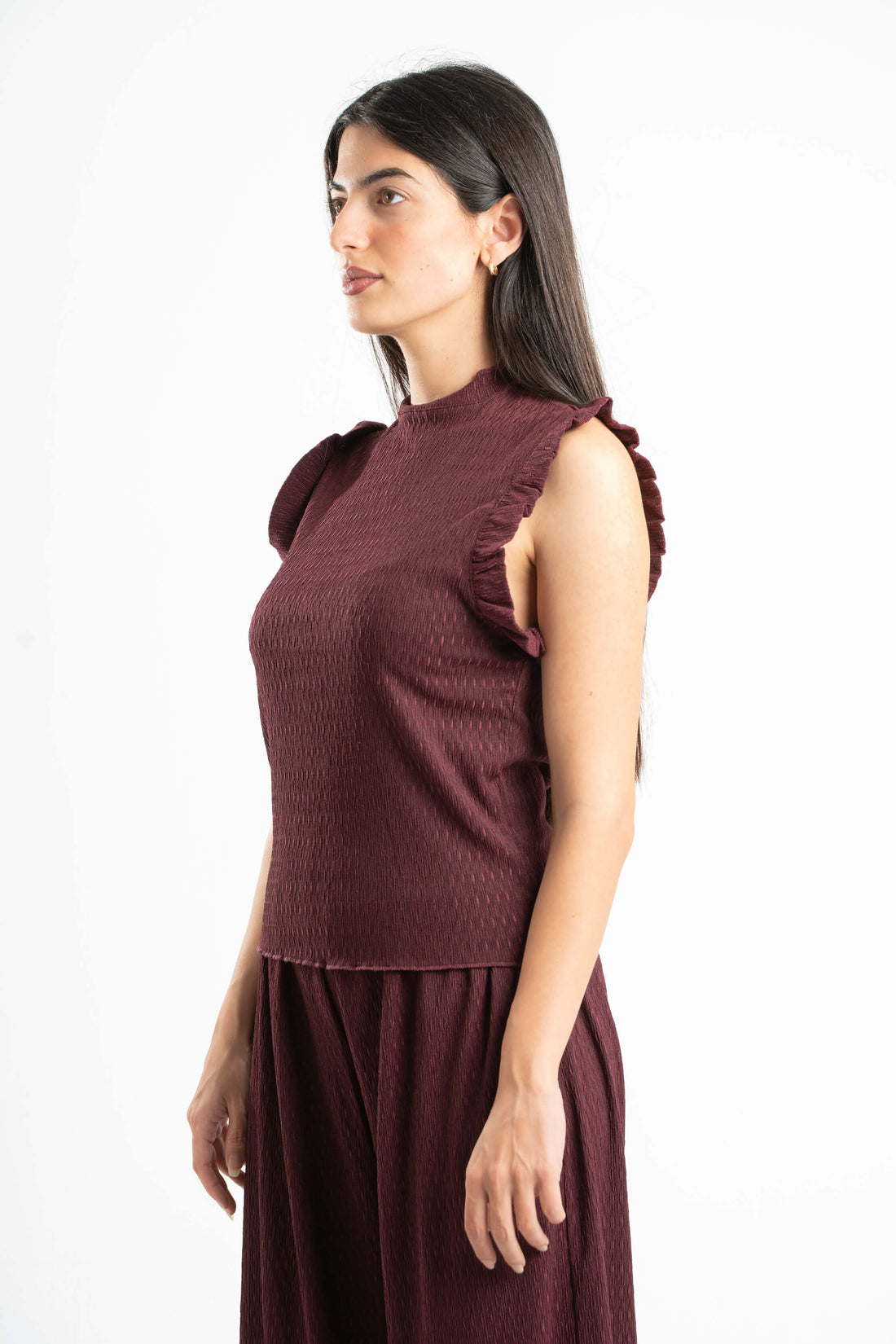 BURGUNDY WRINKLED RUFFLED TOP