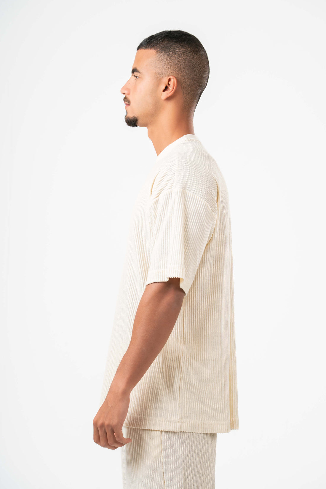 OFF-WHITE MINIMAL RIBBED BOX-TEE