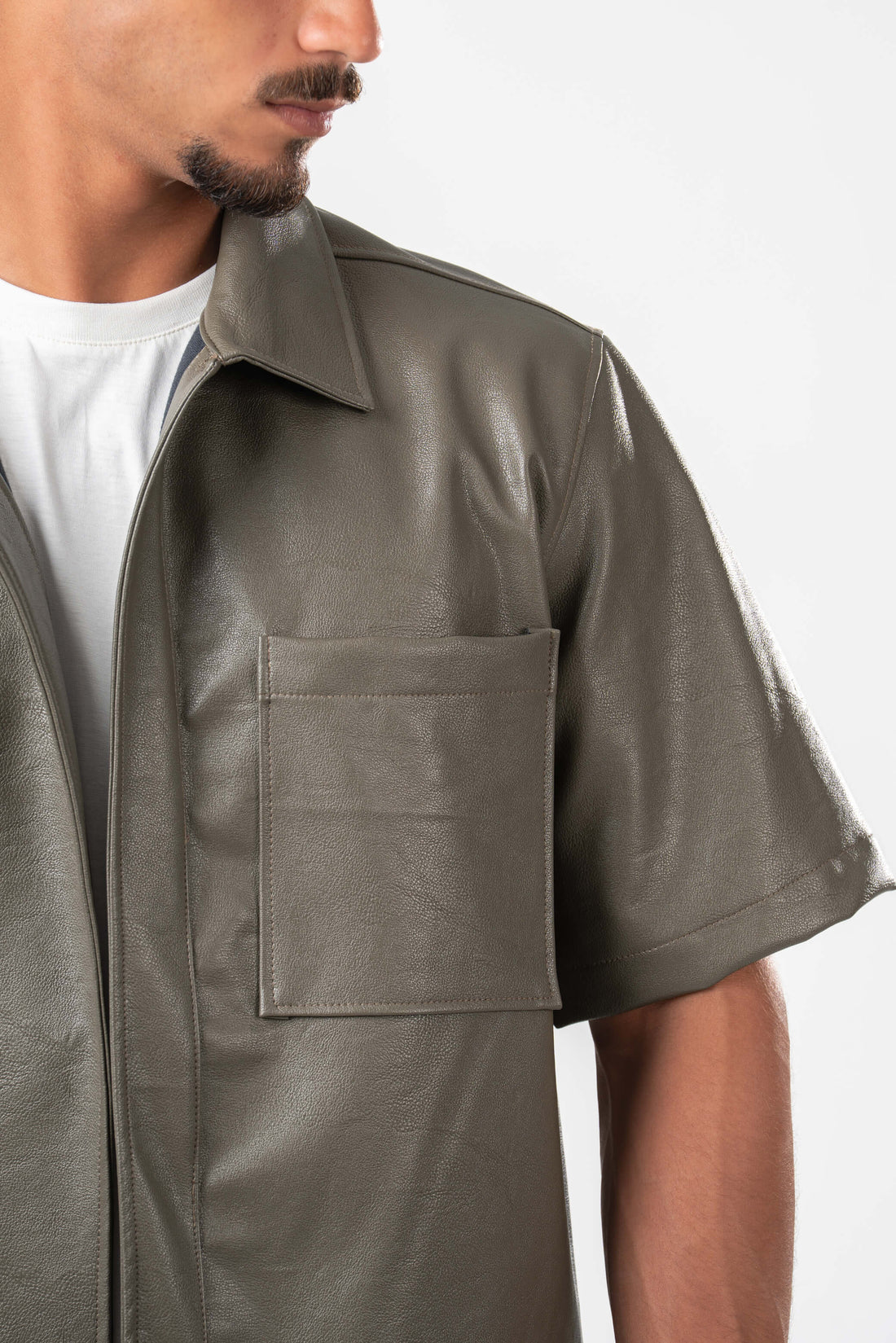 GREYISH GREEN BOXY FAUX-LEATHER SHIRT JACKET