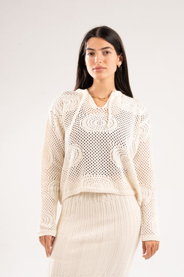 CREAMY BREEZE CROCHET STRING TOP
