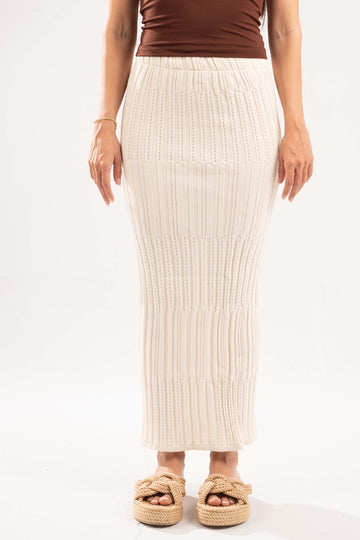 CREAMY EVERYDAY LONG KNIT SKIRT