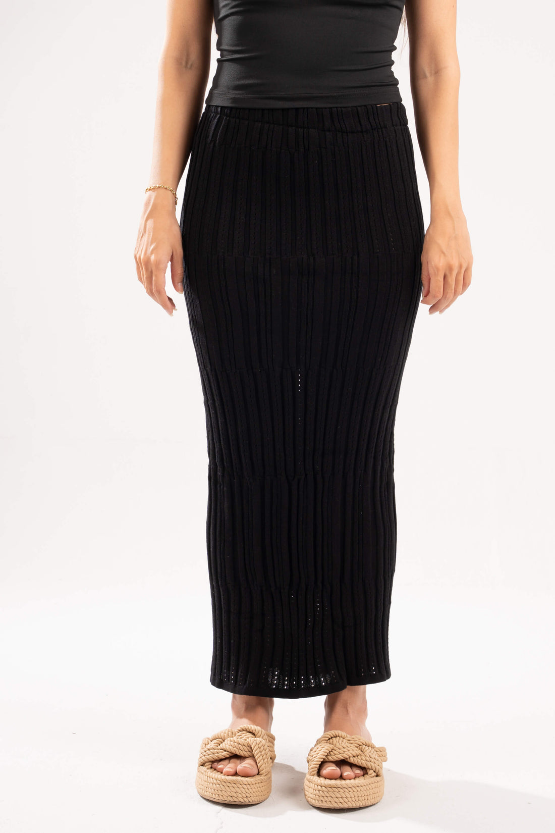BLACK EVERYDAY LONG KNIT SKIRT
