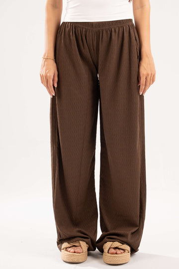 BROWN WRINKLED PANTS