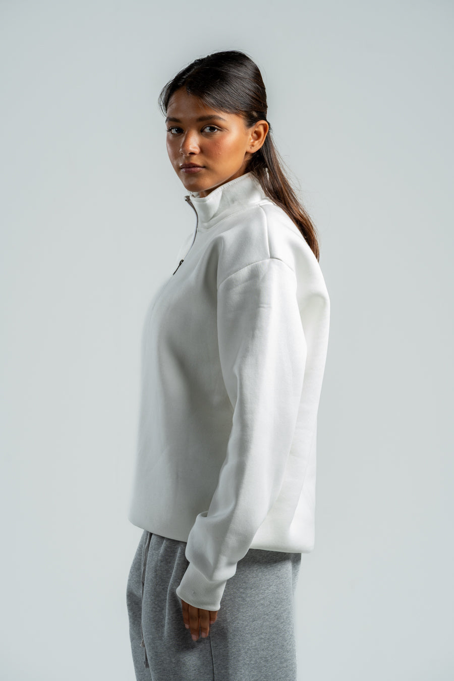 QUARTER-ZIP WHITE SWEATSHIRT