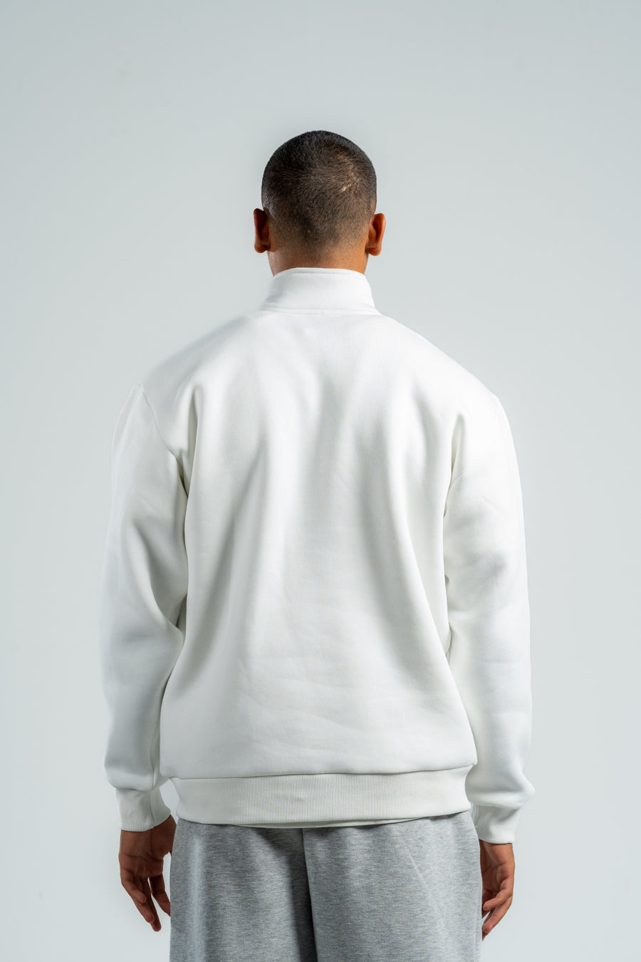 QUARTER-ZIP WHITE SWEATSHIRT