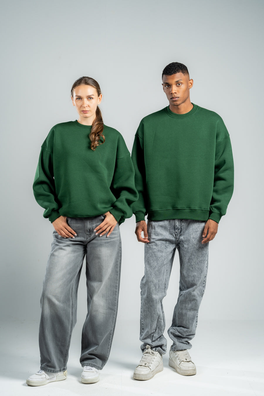 DARK GREEN BOXY-FIT CREWNECK