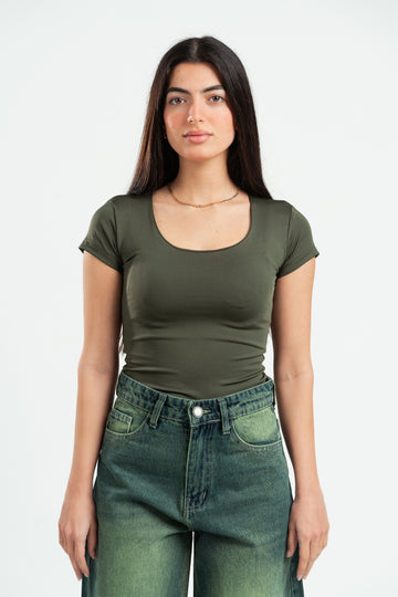 FOREST GREEN ESSENTIAL WIDE NECK TOP
