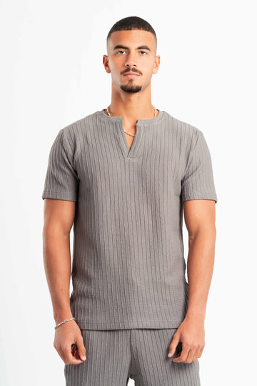 GREY WAVY PLEATED SHORT SLEEVE T-SHIRT