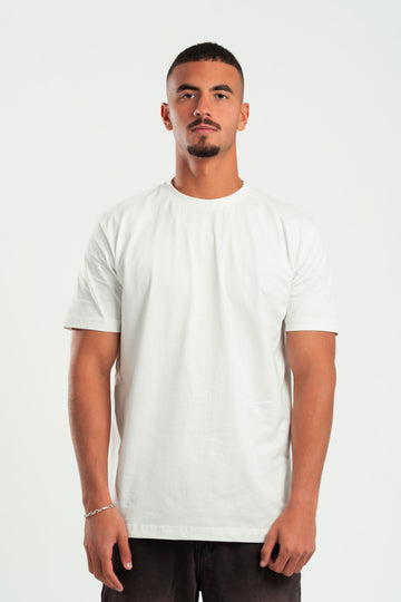 WHITE REGULAR T-SHIRT