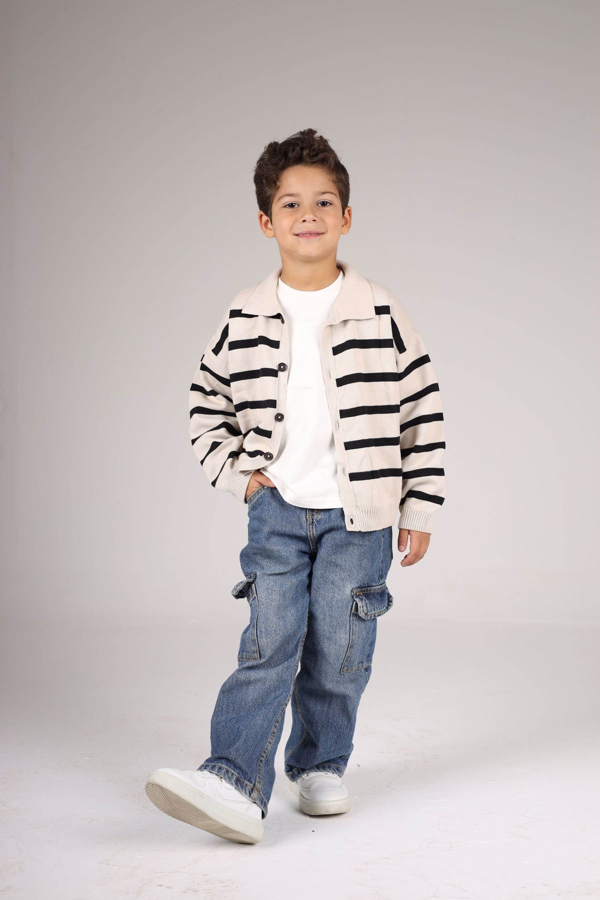 LIGHT BEIGE MINI STRIPE KNITTED CARDIGAN