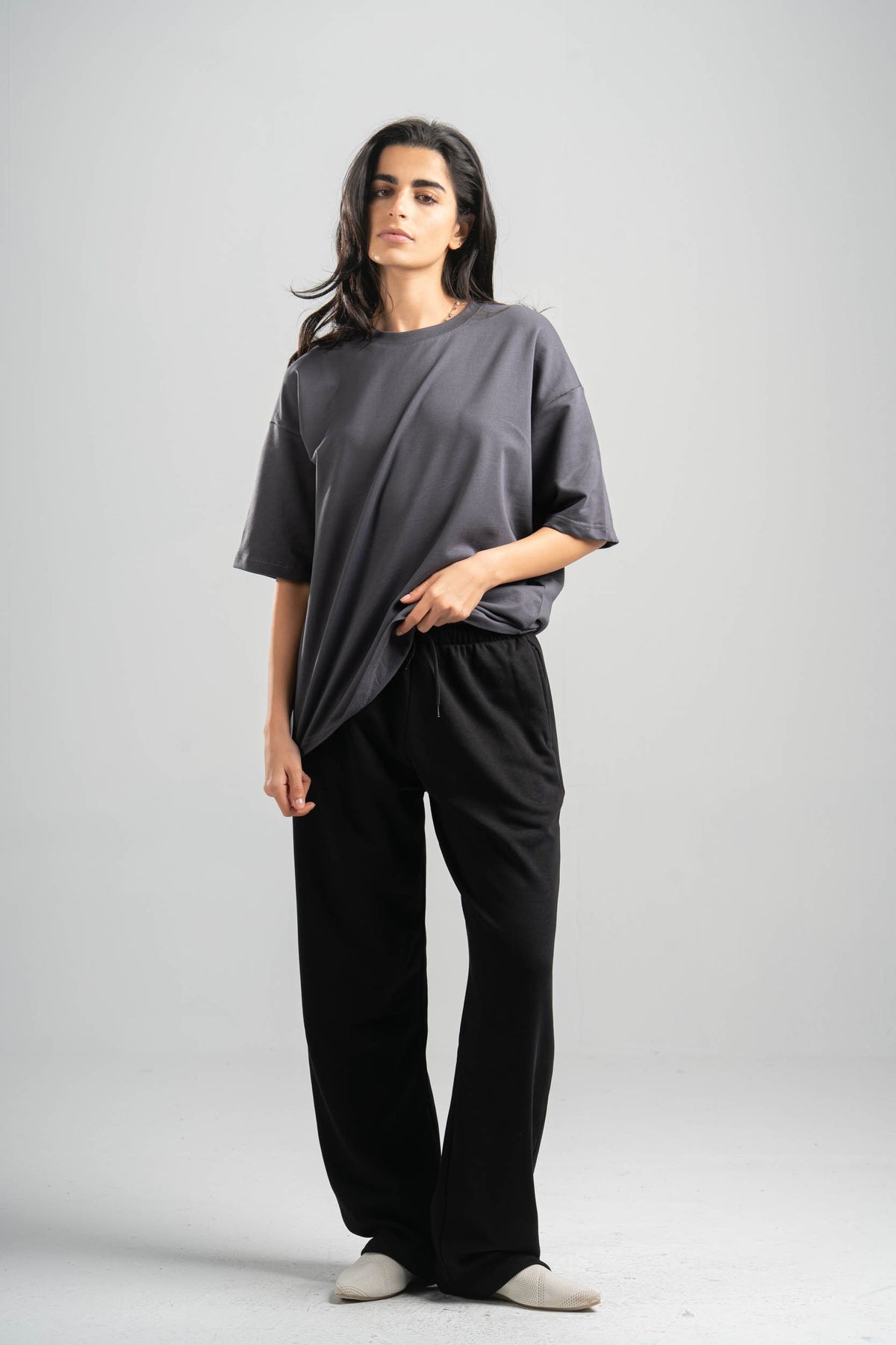 BLACK RELAXED LIGHTWEIGHT SWEATPANTS