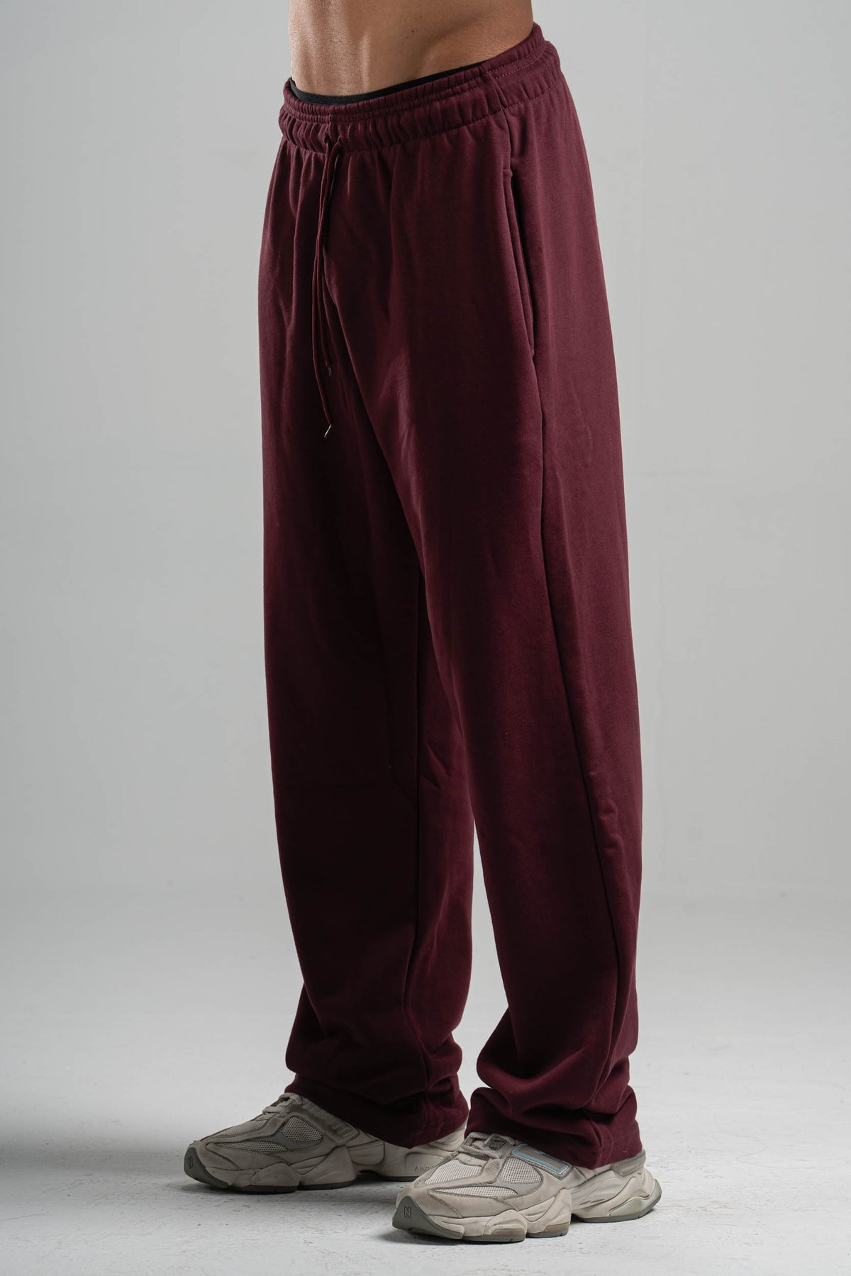 BURGUNDY RELAXED LIGHTWEIGHT SWEATPANTS