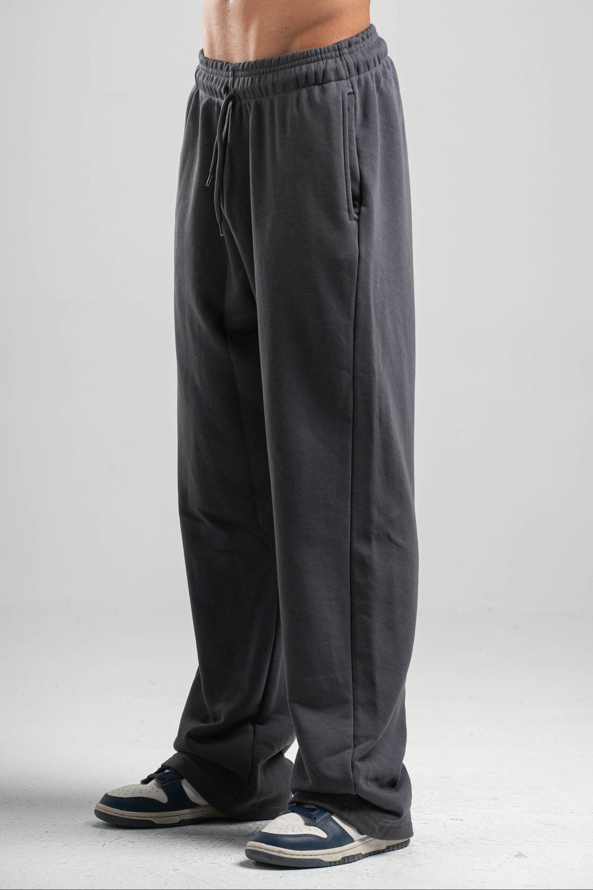CHARCOAL GREY RELAXED LIGHTWEIGHT SWEATPANTS