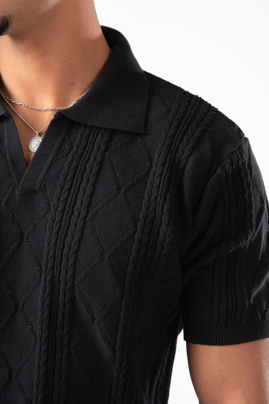 BLACK BRAIDED SHORT SLEEVE POLO