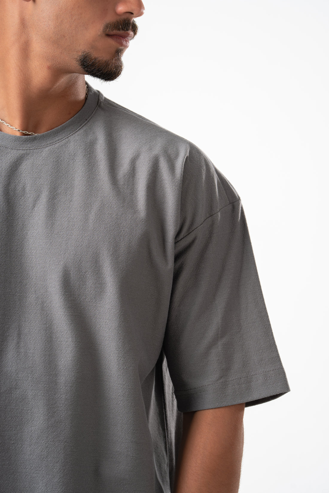 DARK GREY DUSTY BOX-TEE