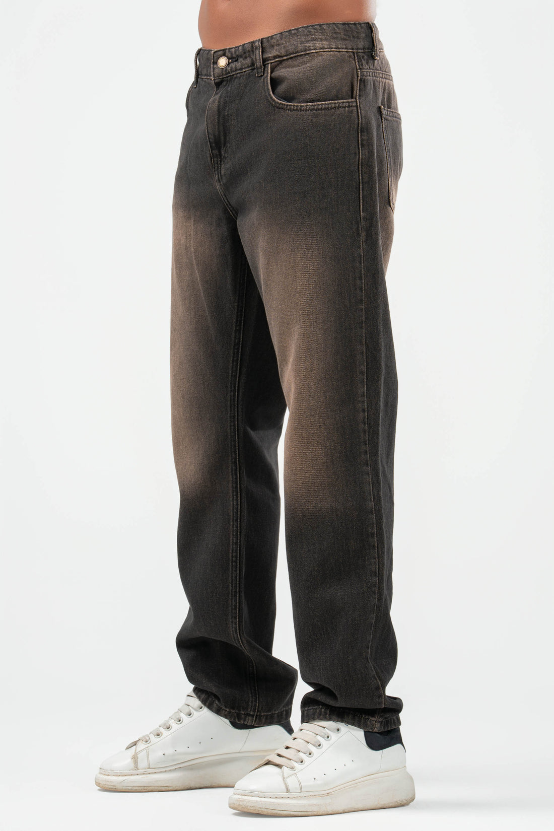 WASHED BROWN STRAIGHT LEG DENIM PANTS