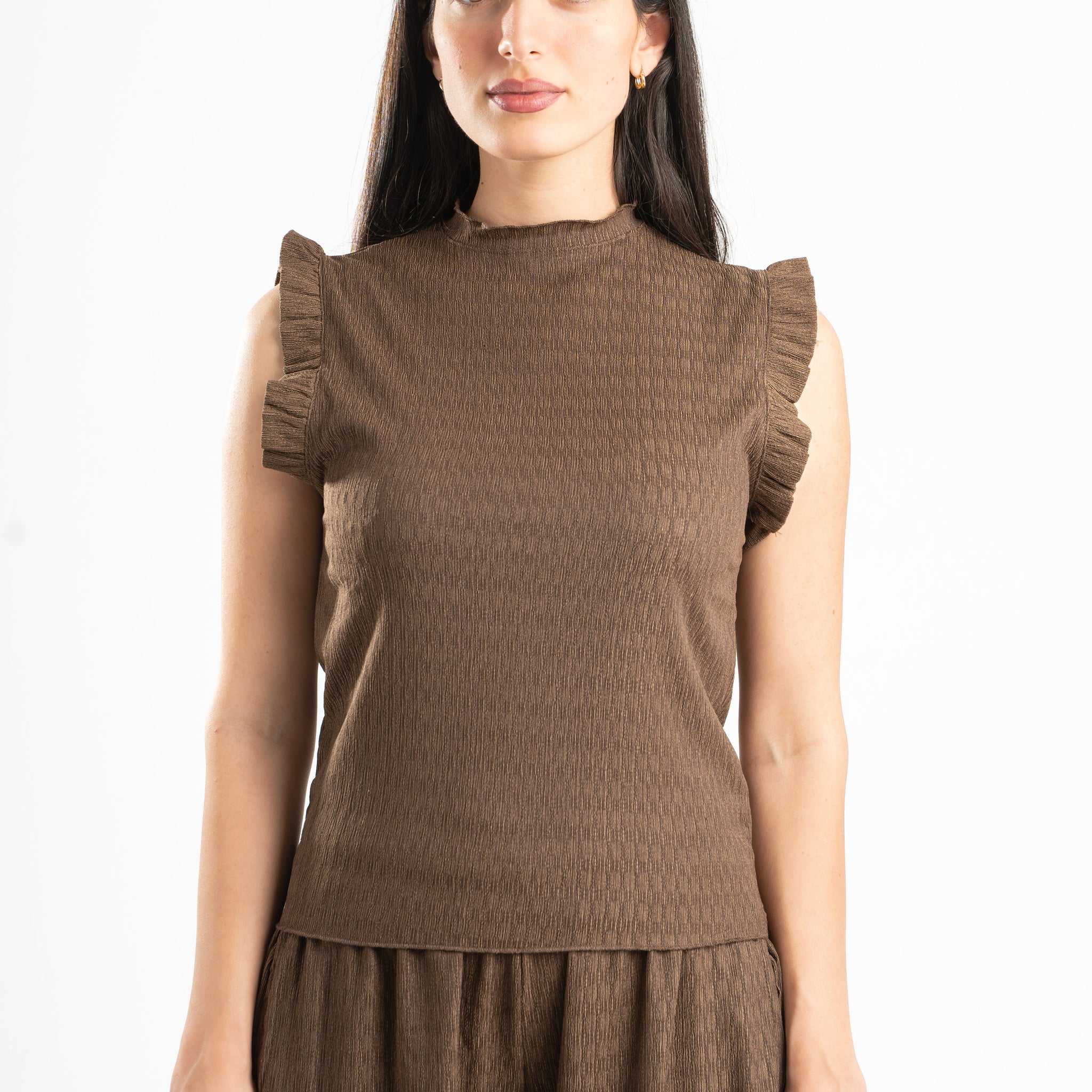 BROWN WRINKLED RUFFLED TOP