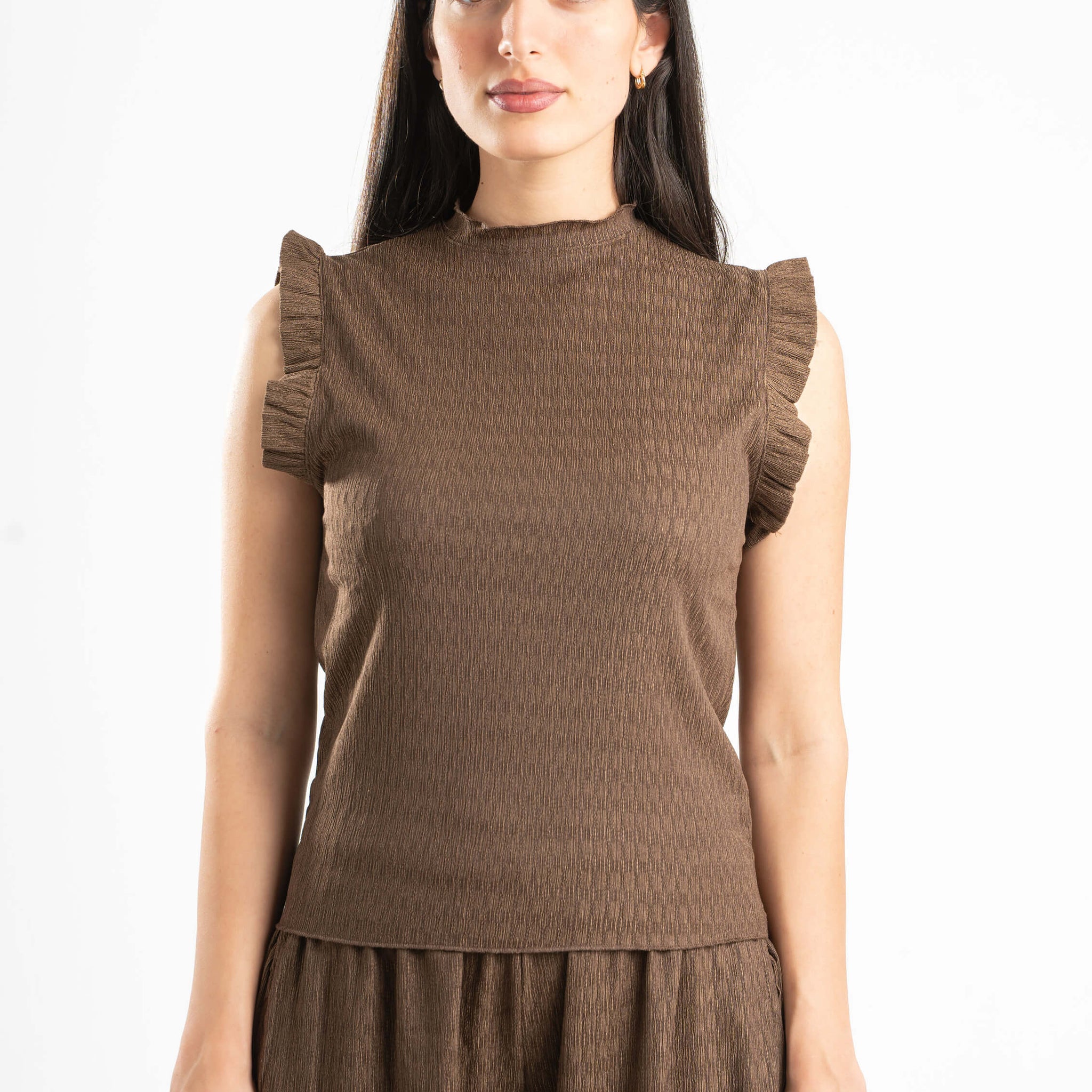 BROWN WRINKLED RUFFLED TOP