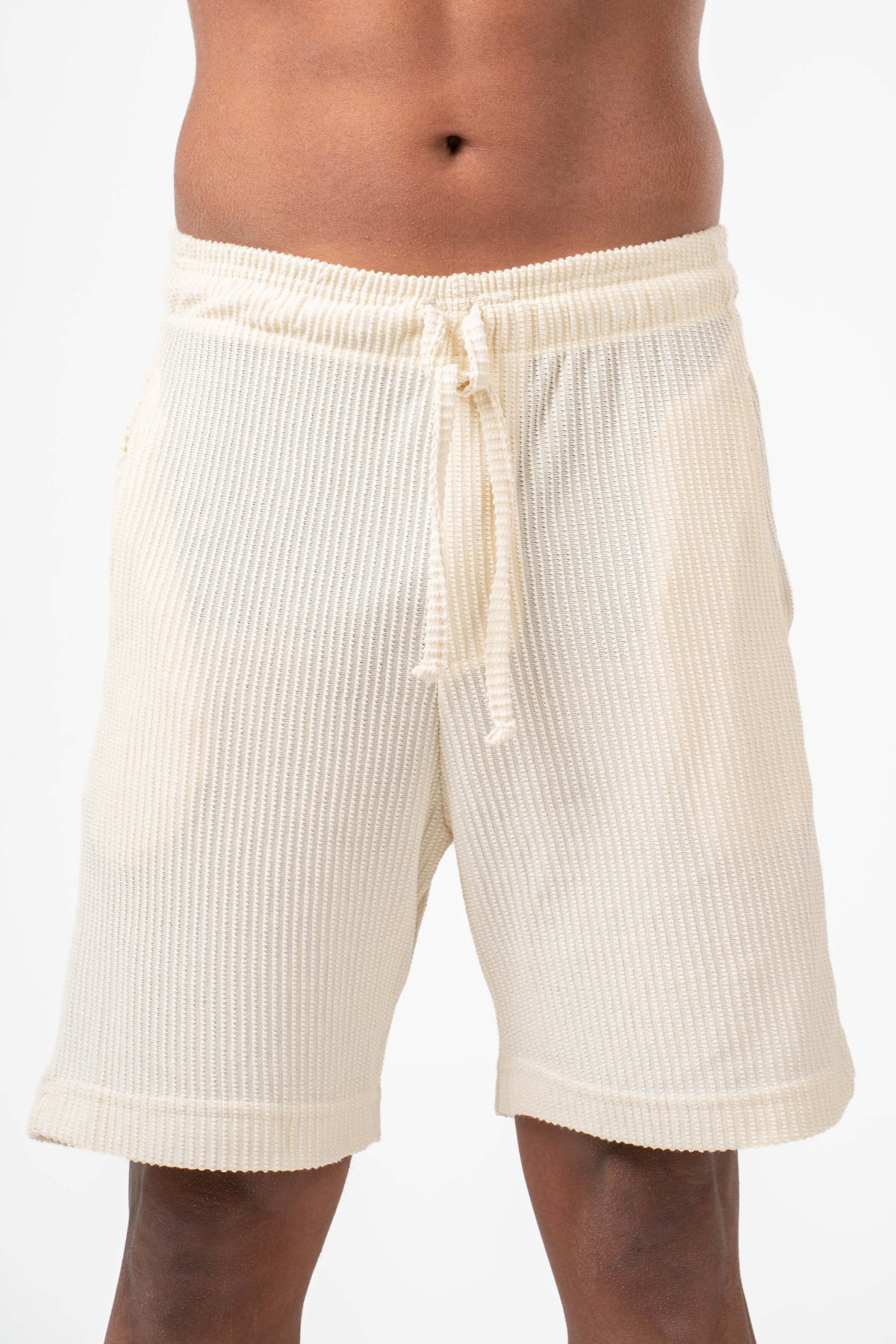 OFF-WHITE MINIMAL RIBBED SHORT