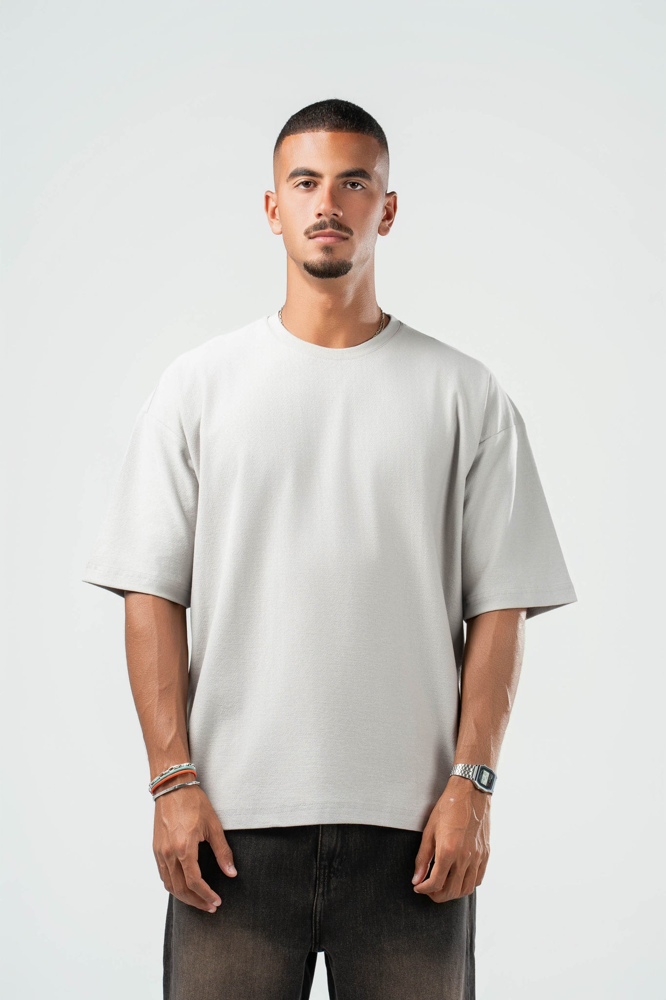 LIGHT GREY DUSTY BOX-TEE