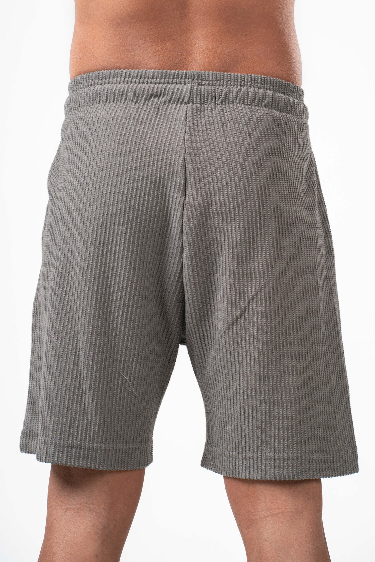 GREY MINIMAL RIBBED SHORT