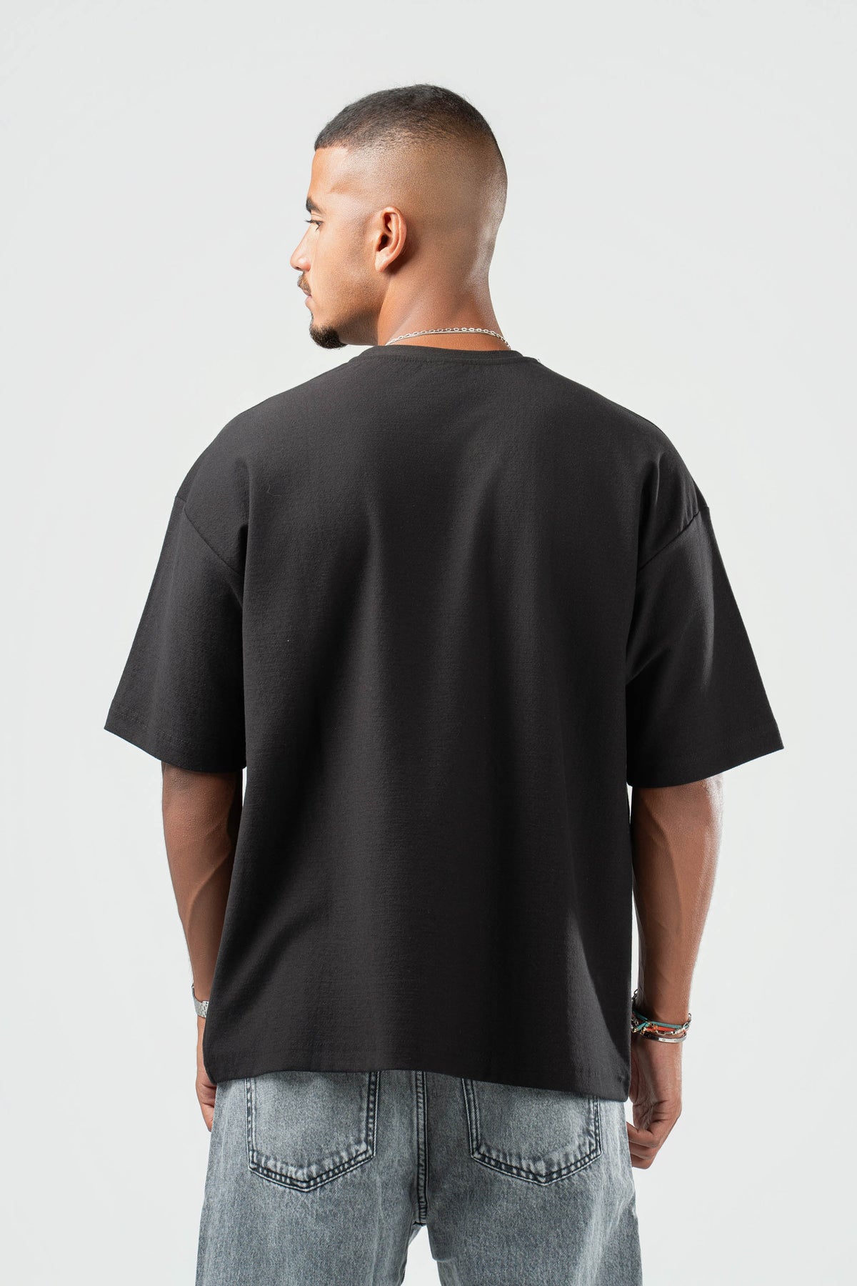 BLACK DUSTY BOX-TEE