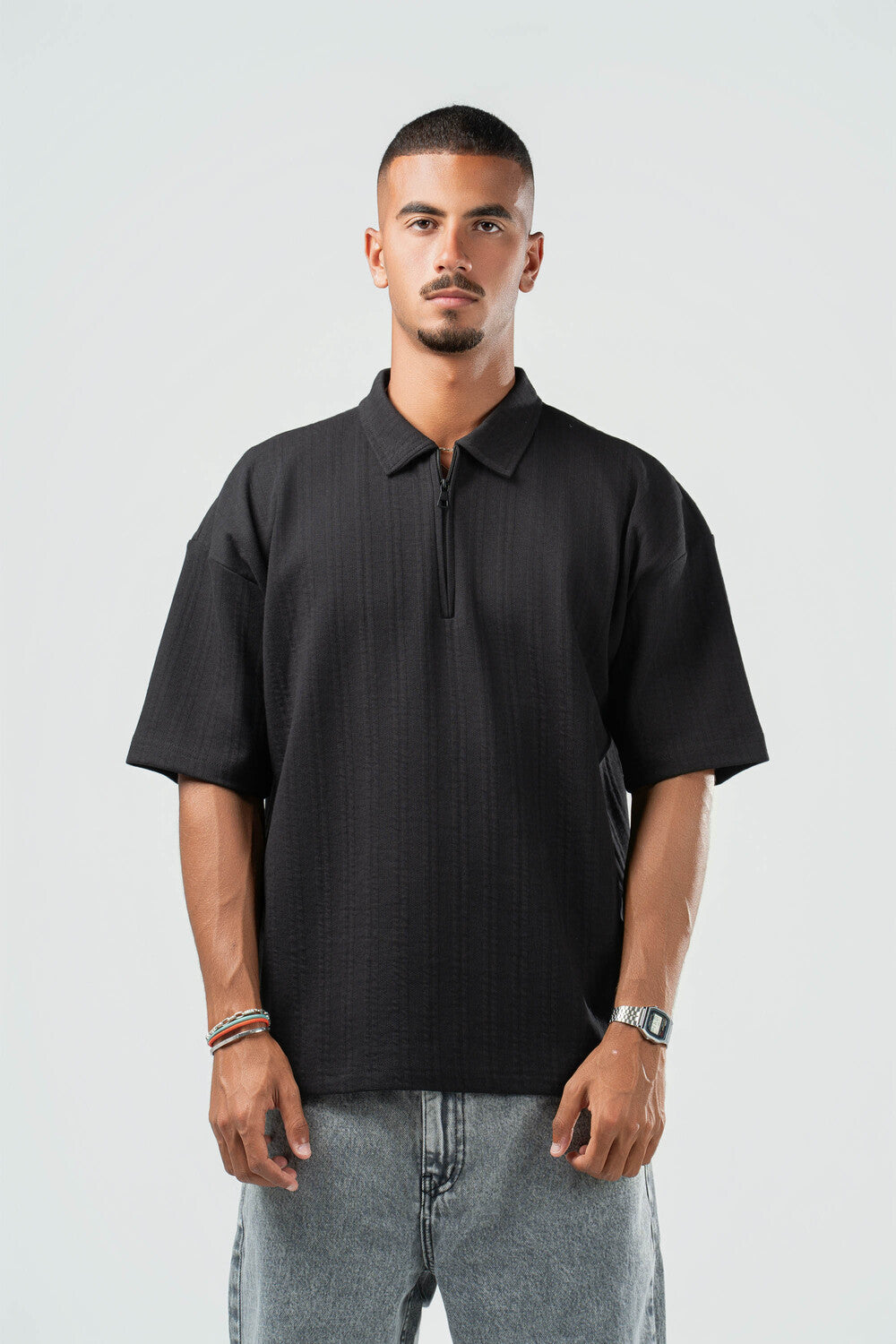 BLACK ZIP UP COLLAR TEE