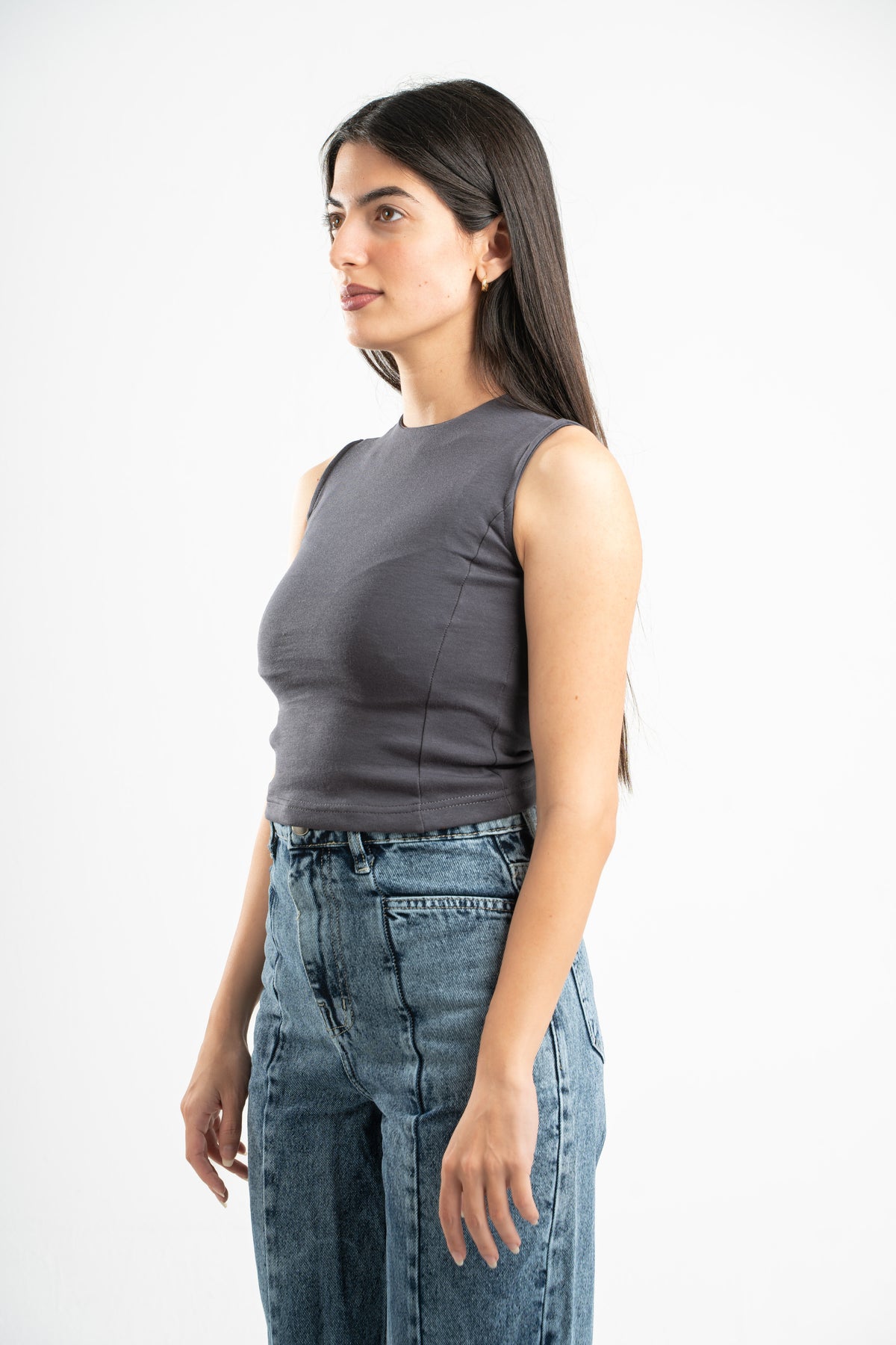 DARK GREY SLEEVELESS FITTED TOP