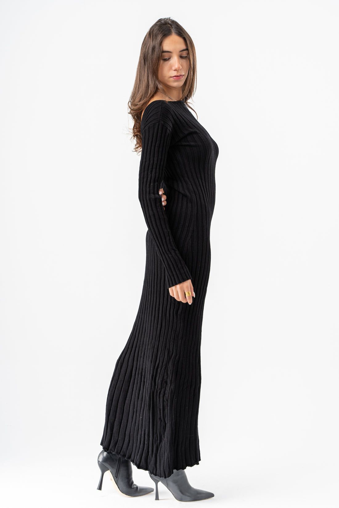 BLACK RIBBED LONG DRESS