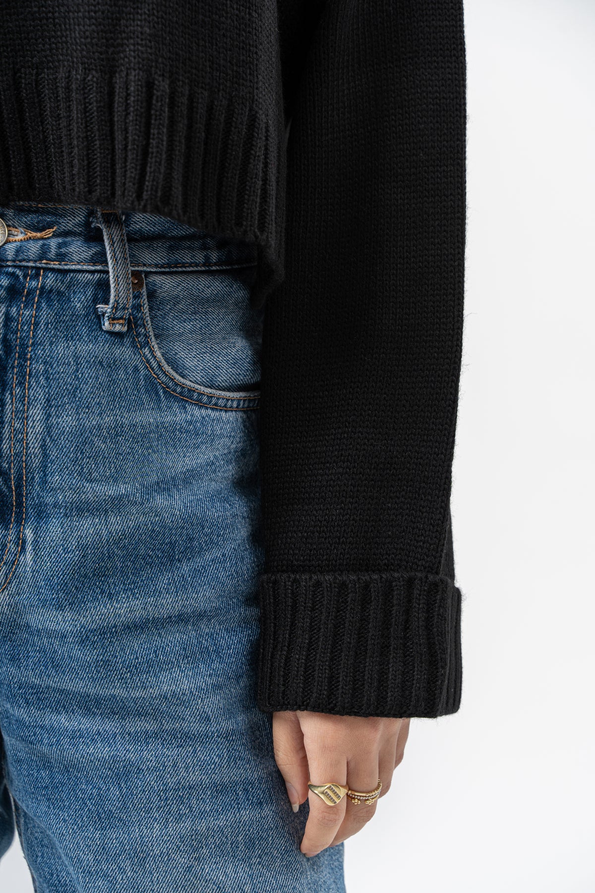 BLACK CROPPED KNITTED QUARTER ZIP