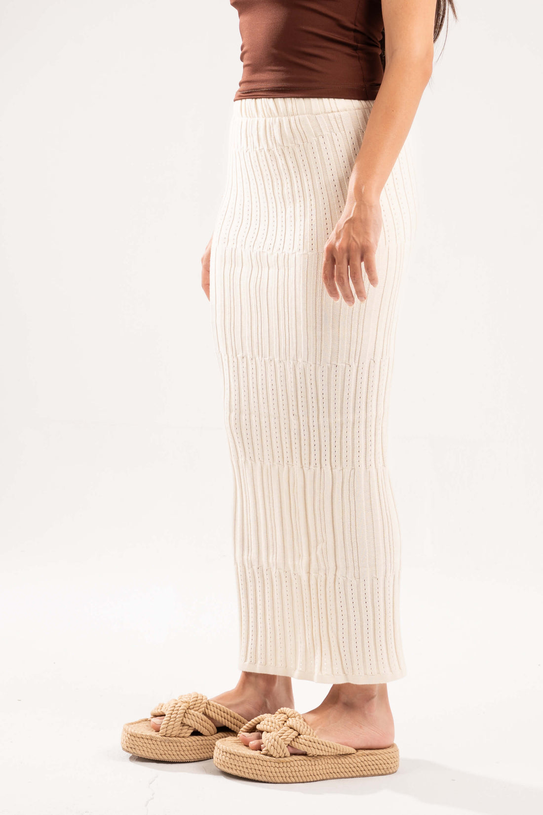 CREAMY EVERYDAY LONG KNIT SKIRT