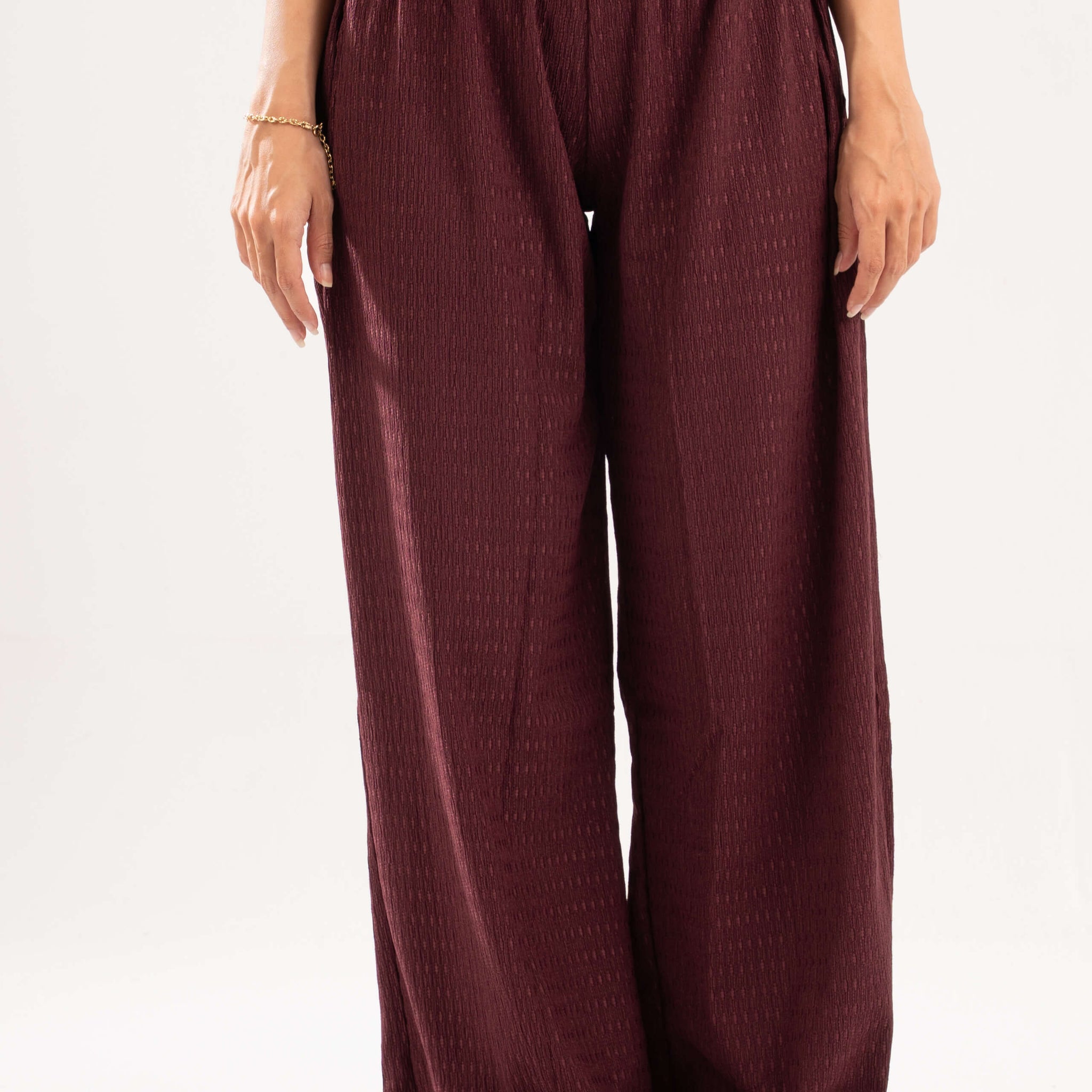 BURGUNDY WRINKLED PANTS