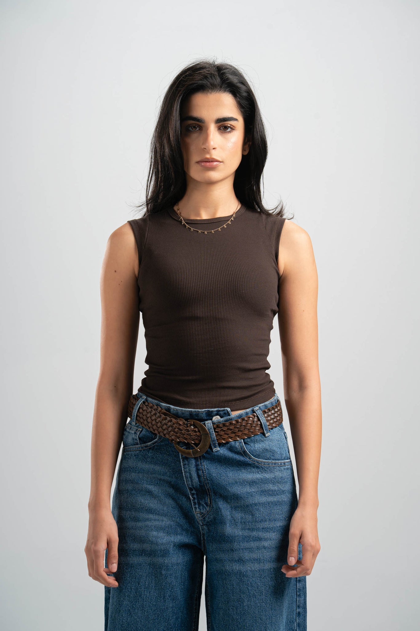 BROWN RIBBED CUT BASIC TOP