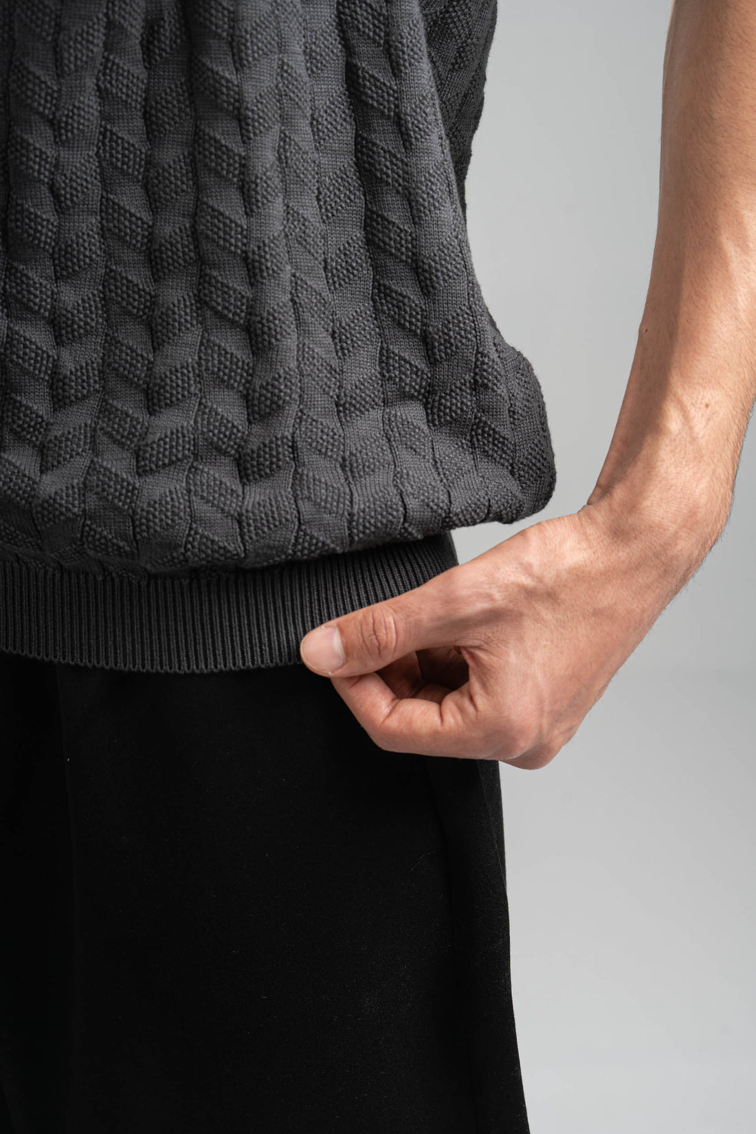 DARK GREY HEX TWIST POLO