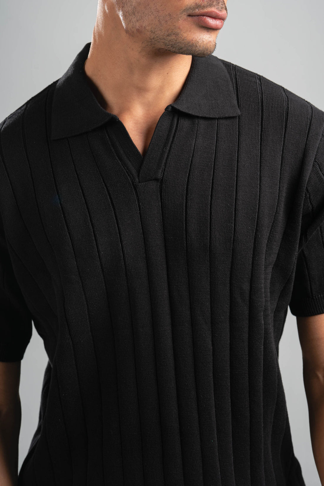 BLACK EASY LINES KNIT POLO