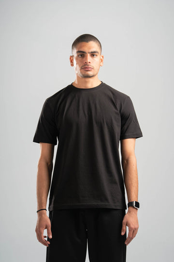 BLACK REGULAR T-SHIRT