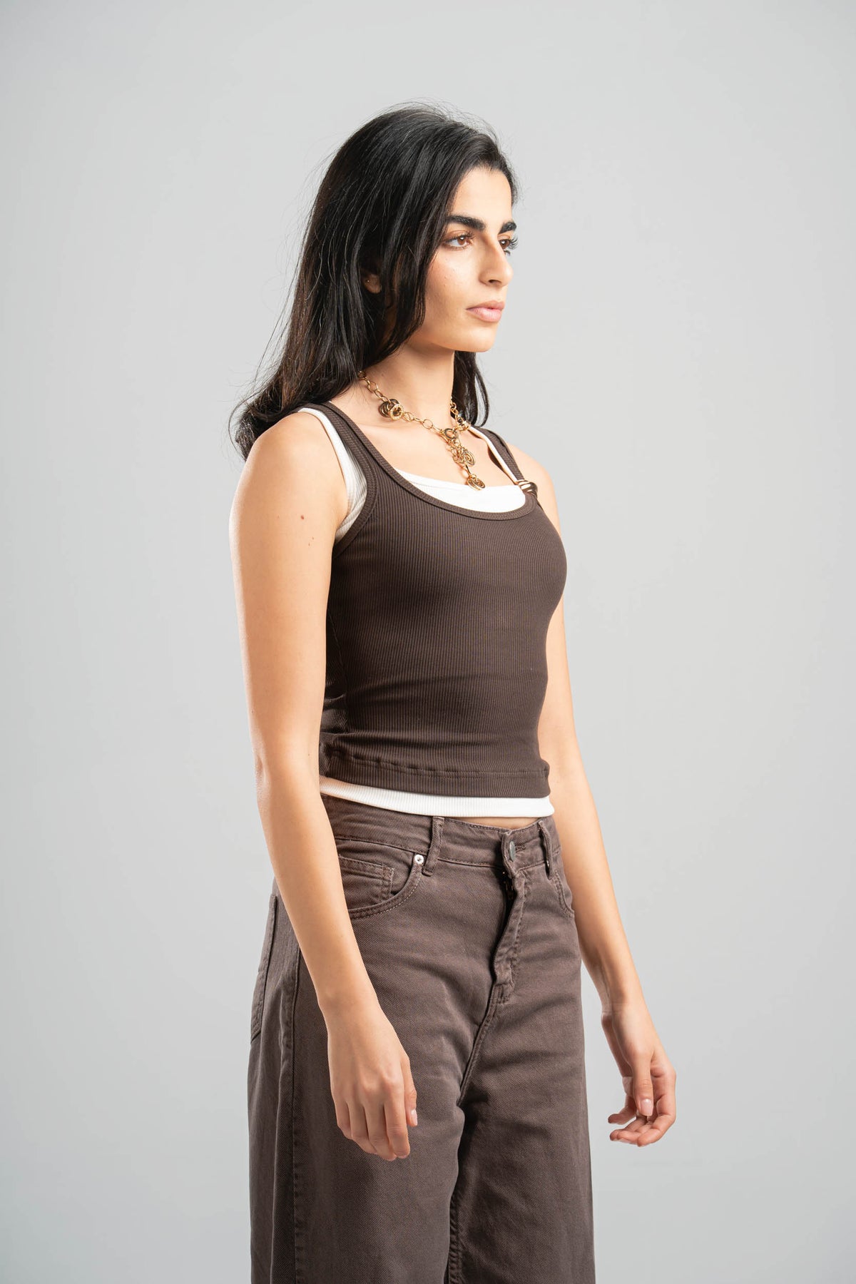 BROWN X WHITE RIBBED DOUBLE LAYER TOP WITH RING