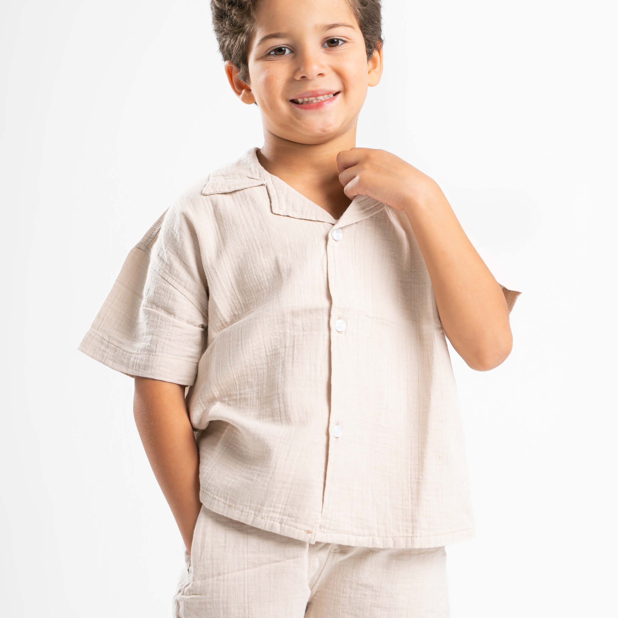 BEIGE LITTLE ONES CROCHET SHORT
