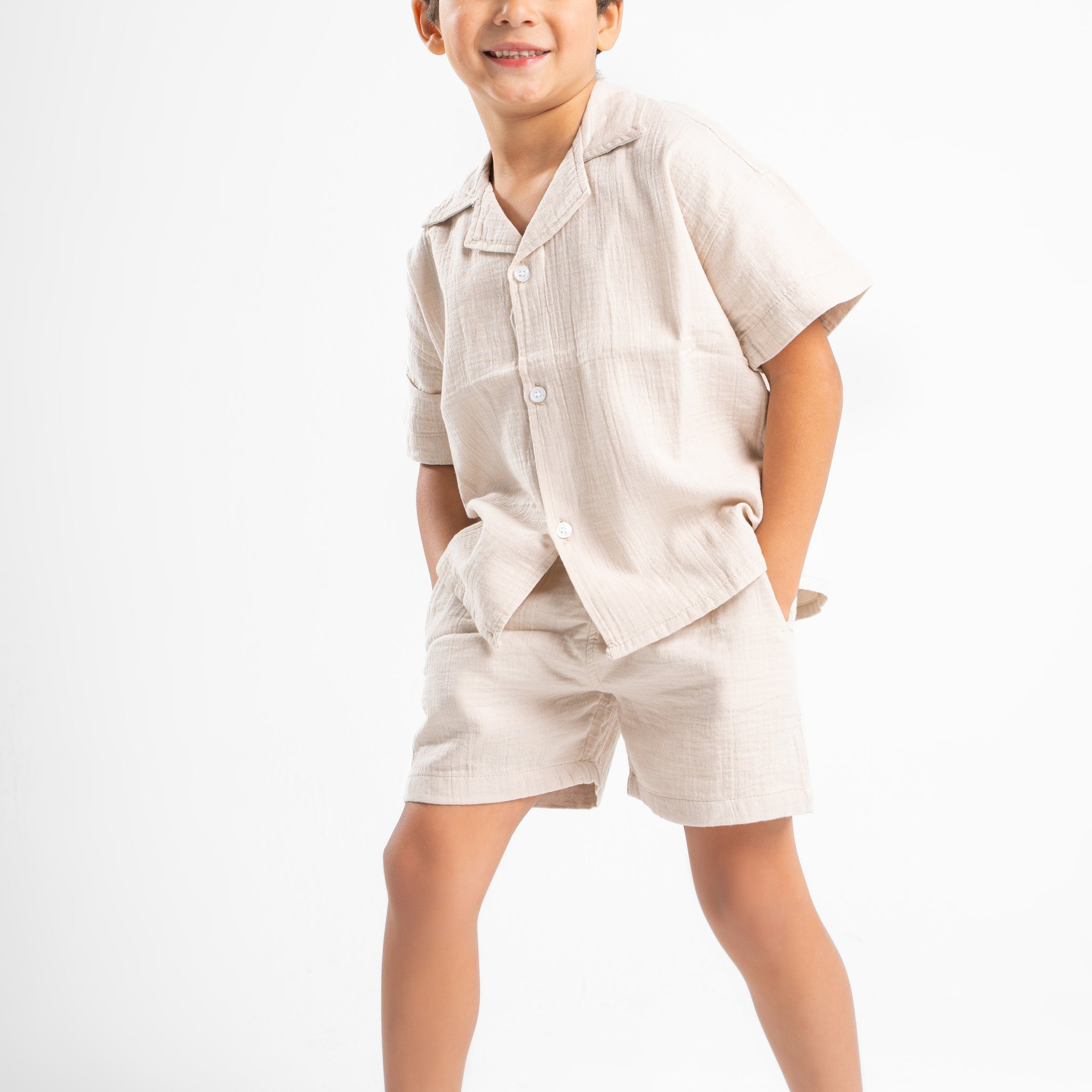BEIGE LITTLE ONES CROCHET SHORT
