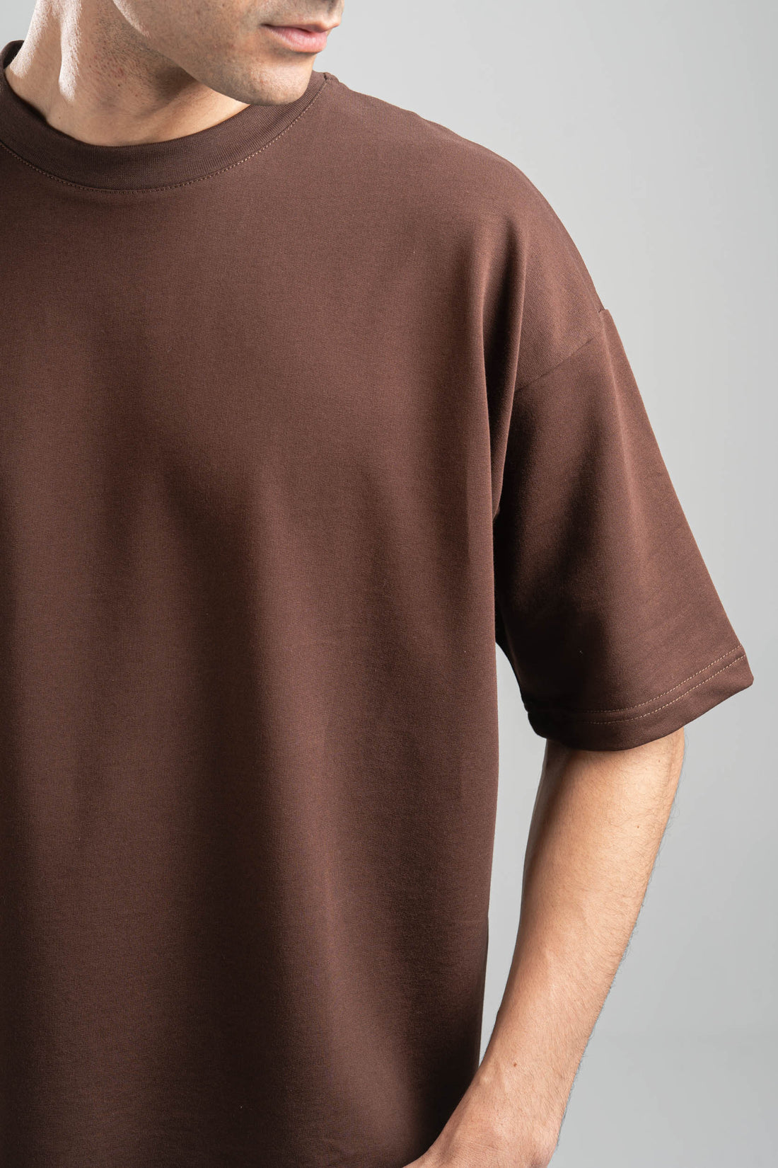 DARK BROWN SUMMER MELTON BOX TEE