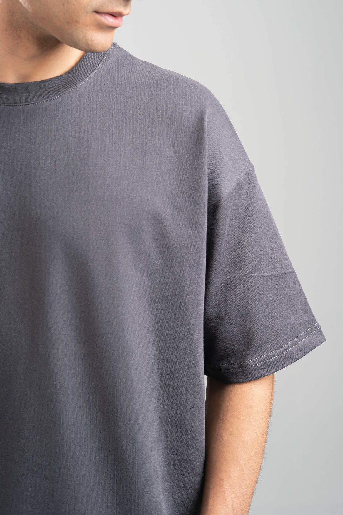 DARK GREY SUMMER MELTON BOX-TEE