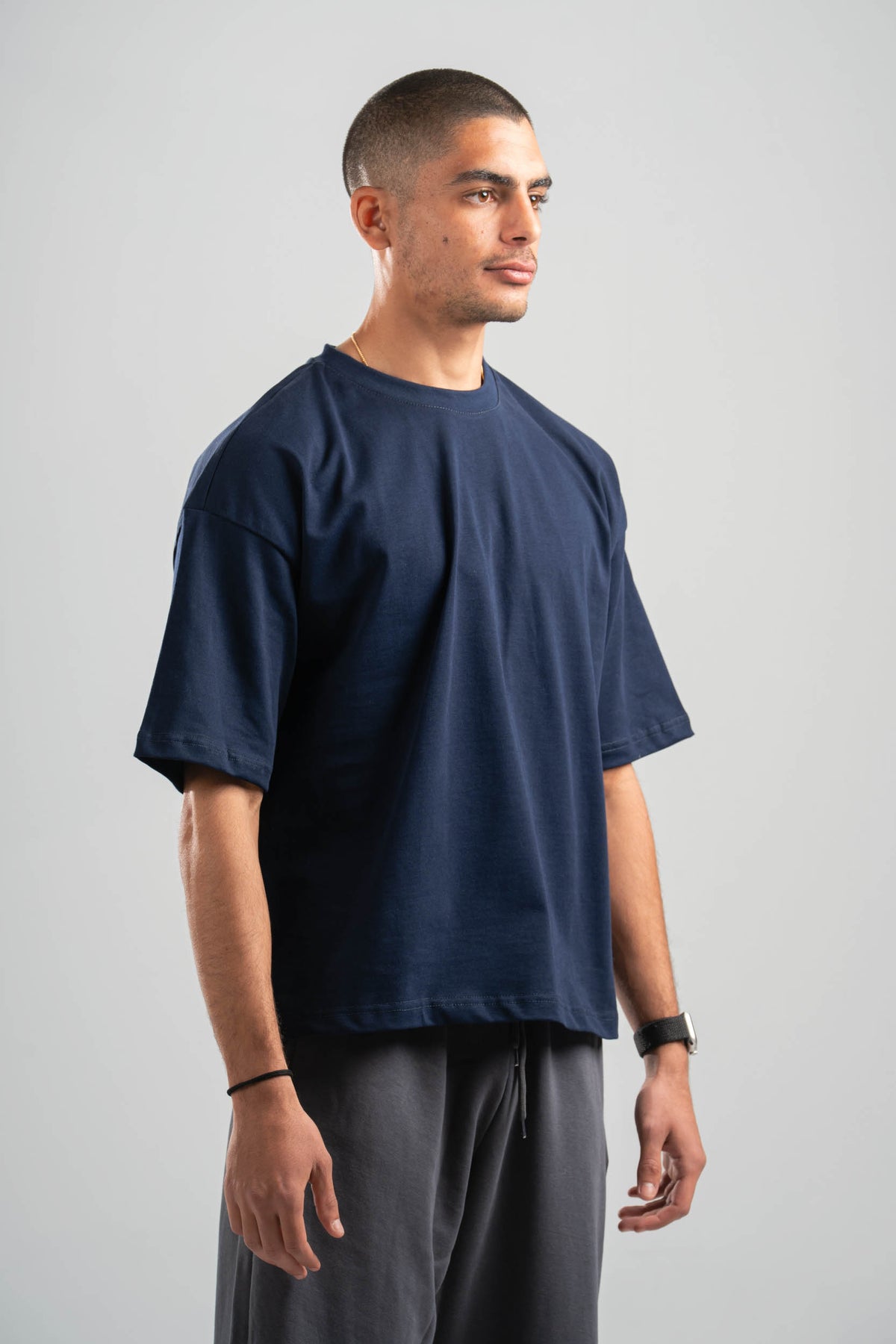 NAVY BLUE OVERSIZED T-SHIRT