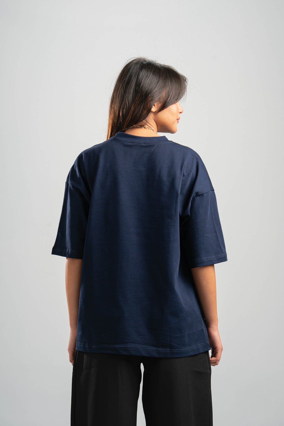 NAVY BLUE OVERSIZED T-SHIRT