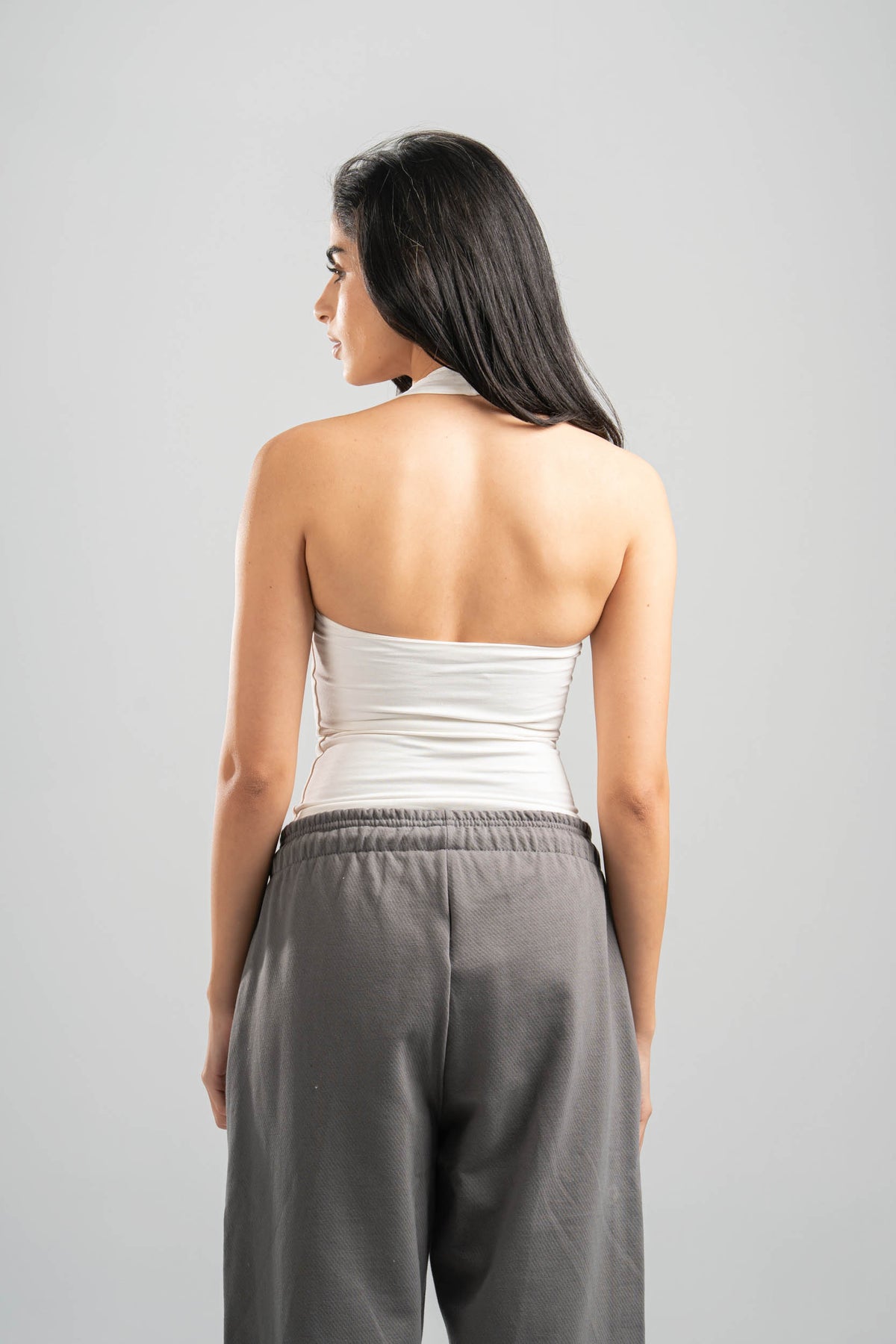 OFF WHITE HALTER NECK BASIC TOP