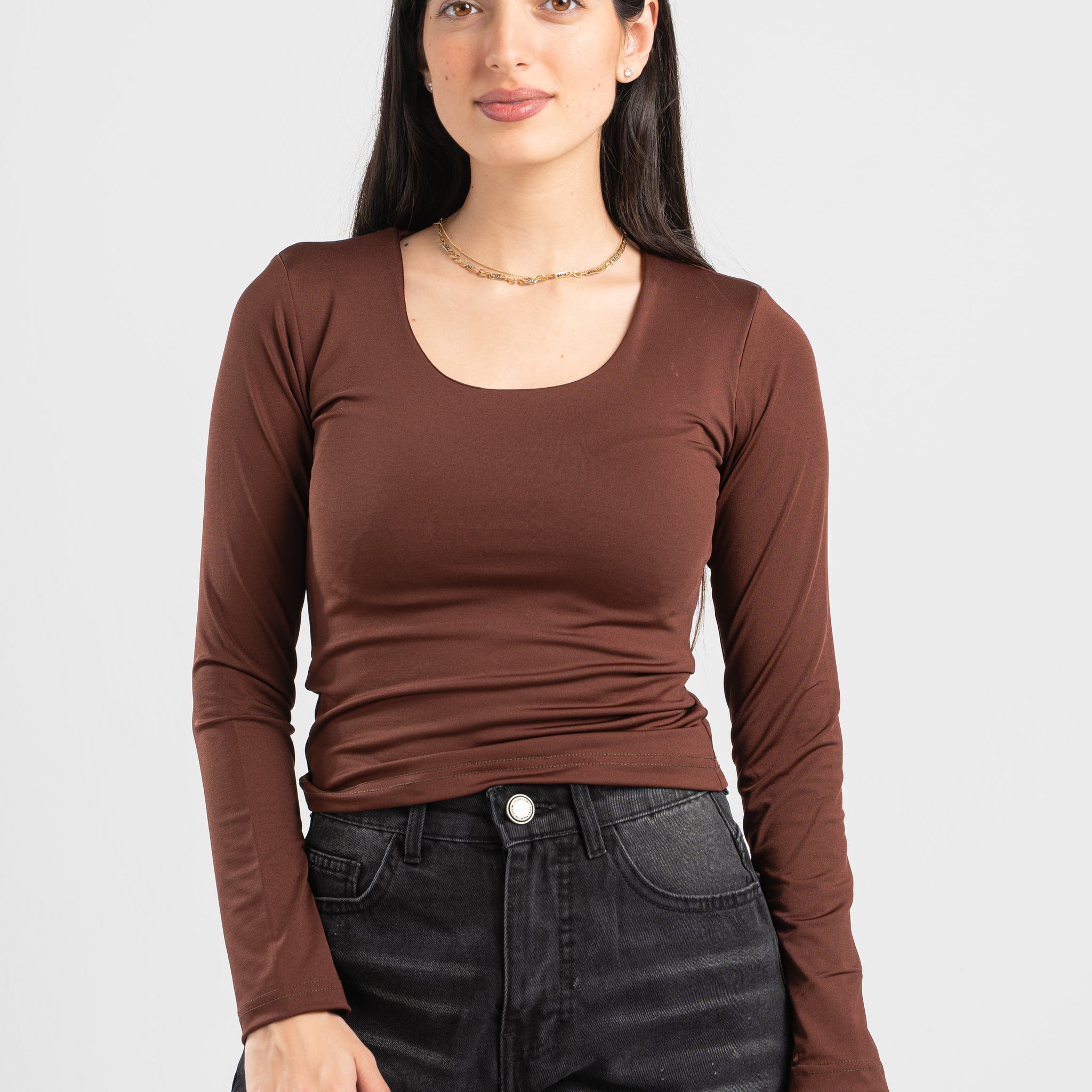 DARK BROWN LONG SLEEVES WIDE NECK TOP
