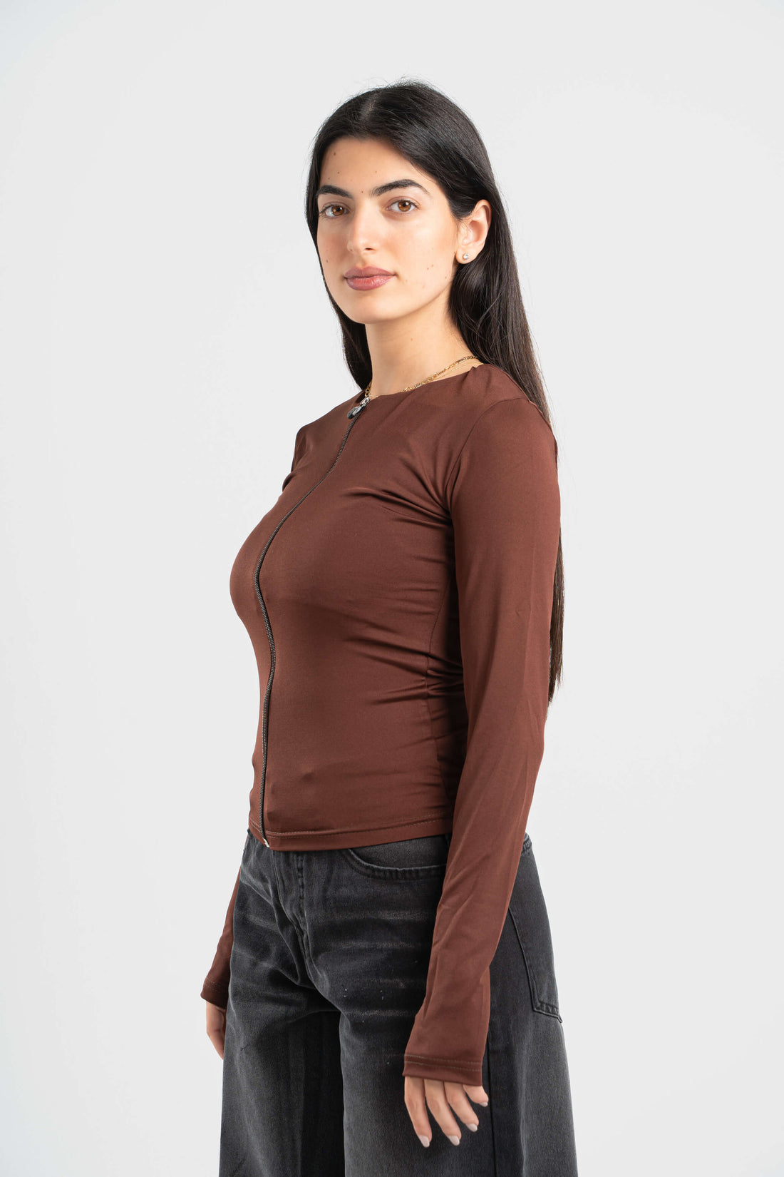 DARK BROWN FULL-ZIPPER TOP
