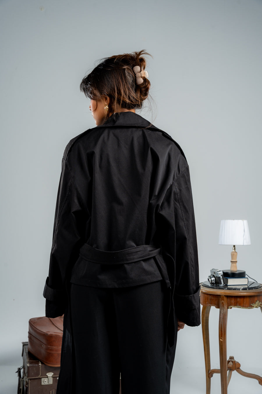 BLACK CROPPED TRENCH COAT