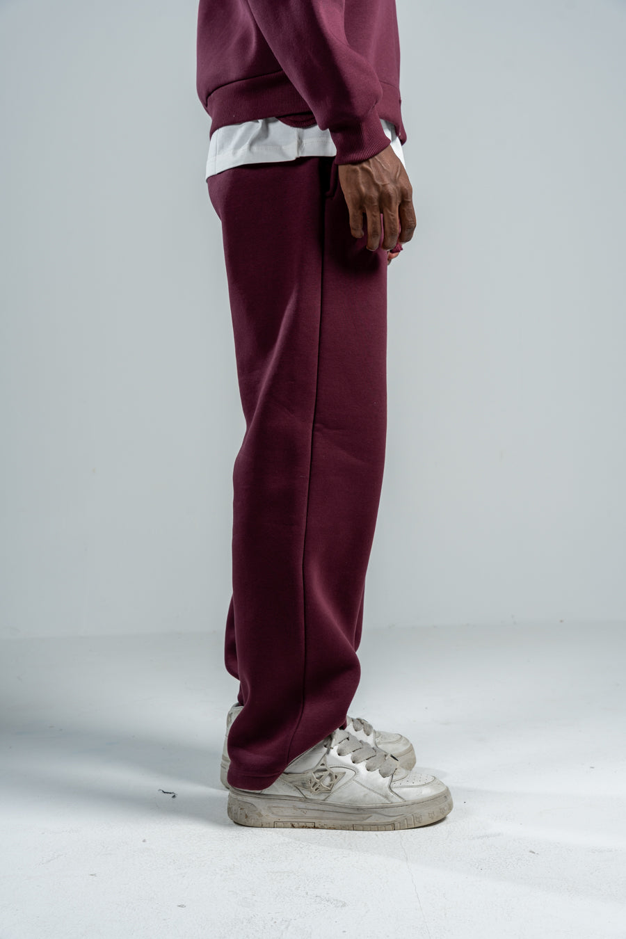 BURGUNDY RELAX FIT SWEATPANTS